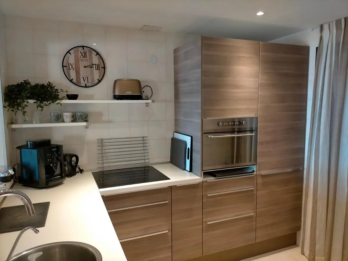 Apartamento Appartement Met Zeezicht En Vlakbij Het Strand Manilva